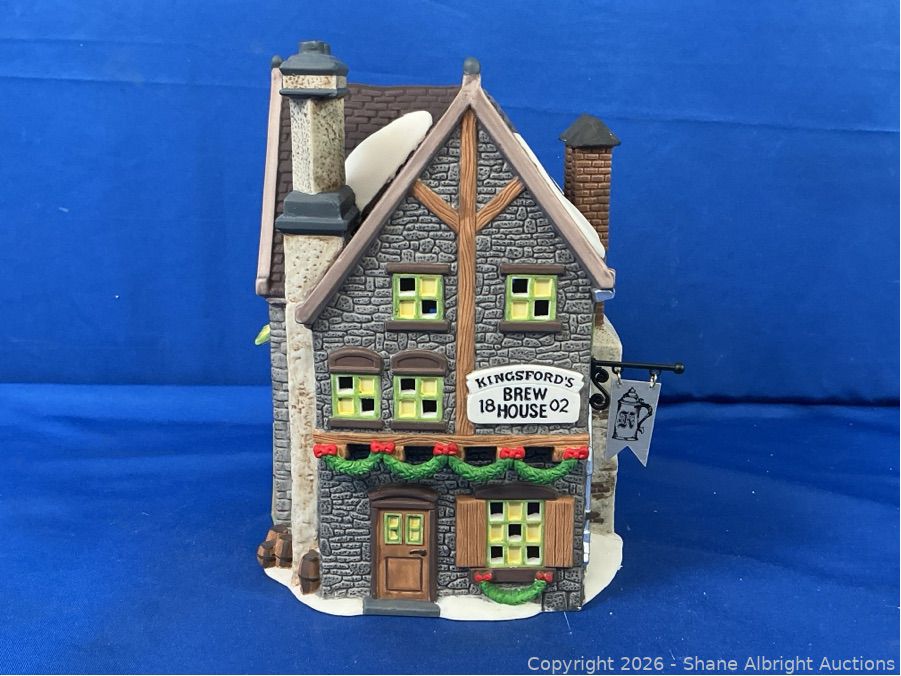 Department 56 Dickens Village Collection Kingsford Brew House