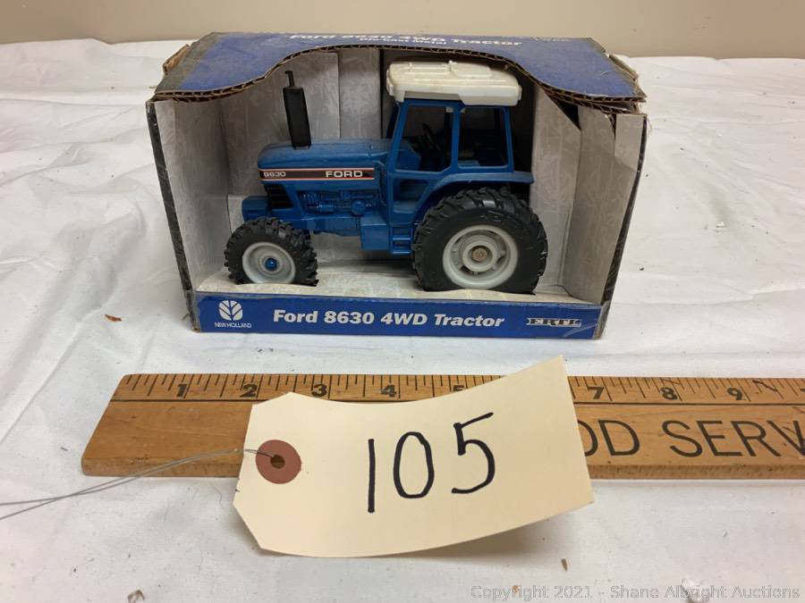 ERTL 1/32 FORD 8630