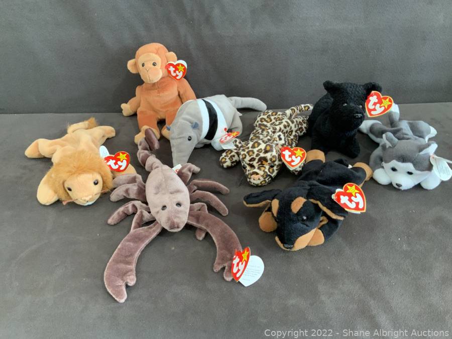 Ty beanie baby assortment Auction | Shane Albright Auctions