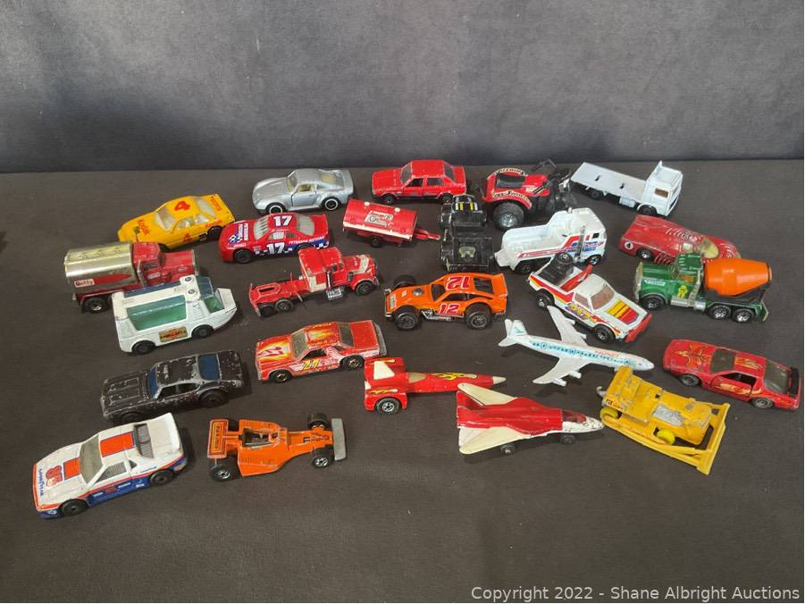Matchbox and hot wheels vehicles Auction