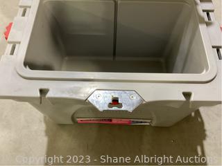 Everbilt Cooler 26qt Auction Shane Albright Auctions