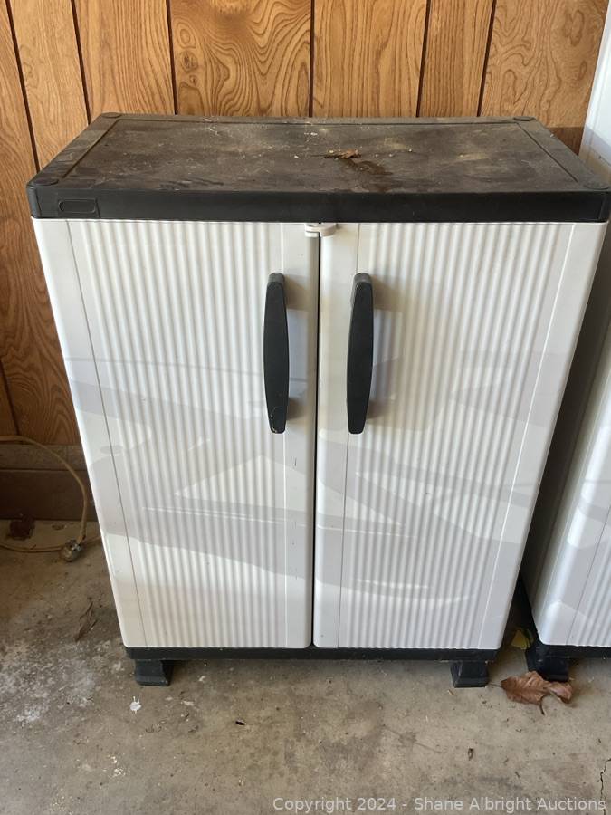 Black & Decker Plastic Storage Cabinet 27” x 15” x 37” Auction